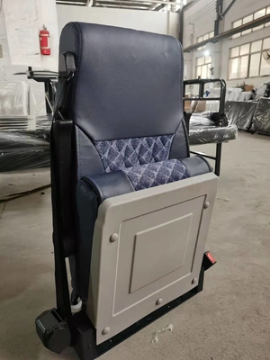 Verschuifbare Vouwende Bus 2+1 van Seat For Tourist van de Sprongleider Lay-out